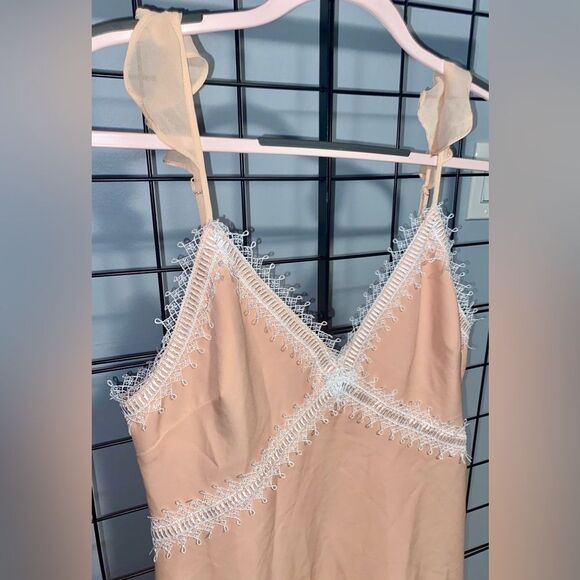 X by NBD Paris Dress in Blush with white trim EUC - Picture 2 of 11